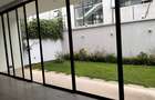 5 Bed Townhouse with En Suite in Lavington - 6