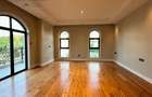 5 Bed Townhouse with En Suite at Loresho - 13