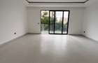 3 Bed Apartment with En Suite in Brookside - 13