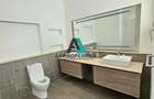 4 Bed Apartment with En Suite in Riverside - 8