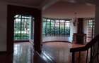 5 Bed Townhouse with En Suite in Lavington - 18