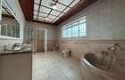 5 Bed House with En Suite in Runda - 15