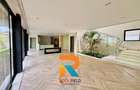 5 Bed Townhouse with En Suite at Grevillea Groove. - 1