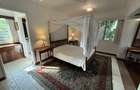 Serviced 2 Bed Apartment with En Suite at Ras Kisauni Road - 4