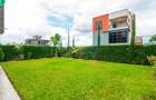 4 Bed Townhouse with En Suite at Membley - 6