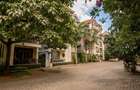 1 Bed Apartment with En Suite in Kilimani - 2