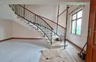 4 Bed House with En Suite in Nyari - 4