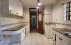 4 Bed House with En Suite at Loresho Crescent - 7