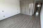 3 Bed Apartment with En Suite in Riverside - 12