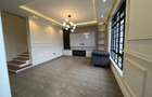 4 Bed House with En Suite at Membley - 2