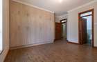 3 Bed Apartment with En Suite in Riverside - 9
