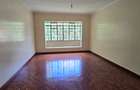 4 Bed Townhouse with En Suite at Brookside Garden - 15