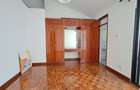 4 Bed Townhouse with En Suite in Spring Valley - 15
