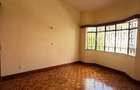 5 Bed Townhouse with En Suite at Riverside Drive - 11