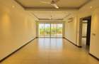 2 Bed Apartment with En Suite at Off Links Road - 3