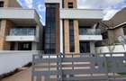 4 Bed House with En Suite in Kamakis - 1