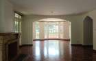 5 Bed Townhouse with En Suite in Rosslyn - 6
