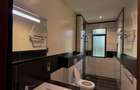 5 Bed Townhouse with En Suite at Naushad Merali - 10