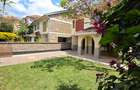 4 Bed Townhouse with En Suite at Lavington - 2