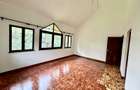 5 Bed Townhouse with En Suite at Off Red Hill Rd - 14