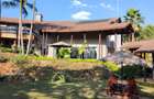 5 Bed Villa with En Suite at Hardy - 2