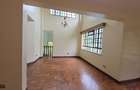 4 Bed Townhouse with En Suite in Kitisuru - 14