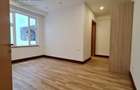 3 Bed Apartment with En Suite at Parklands - 5
