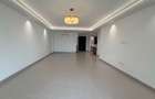 4 Bed Apartment with En Suite in Riverside - 2
