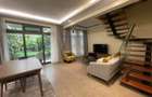 Serviced 2 Bed Apartment with En Suite in Spring Valley - 4