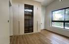 5 Bed Townhouse with Garden at Close To The Un Headquarters - 13