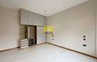 4 Bed Apartment in Loresho - 9