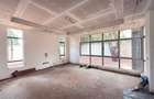 5 Bed Townhouse with En Suite at Lavington - 12