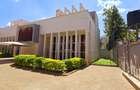 5 Bed Townhouse with En Suite at Lavington Green - 3