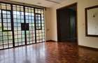 4 Bed Townhouse with En Suite in Kitisuru - 14