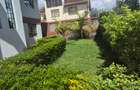 5 Bed House with En Suite in Garden Estate - 9