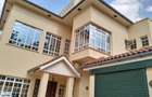 4 Bed Townhouse with En Suite in Kyuna - 13