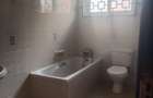 5 Bed Townhouse with En Suite in Lavington - 2