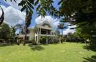 6 Bed House with En Suite in Runda - 1
