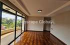 4 Bed Apartment with En Suite in Riverside - 2