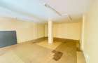 1,000 ft² Commercial Property with Service Charge Included in Parklands - 9