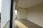 2 Bed Apartment with En Suite in Riverside - 7