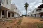 3 Bed Villa with Swimming Pool at Coca-Cola - 2
