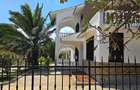 4 Bed Villa with En Suite at Serena - 6