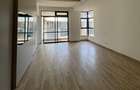4 Bed Apartment with En Suite at Riverside Drive - 13