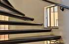 5 Bed Townhouse with En Suite in Westlands Area - 11