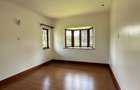 5 Bed House with Staff Quarters in Runda - 8