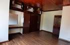 3 Bed House with En Suite at Lavington - 7