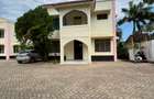 4 Bed Villa with En Suite at Beach Road - 6