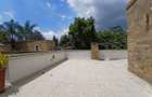 4 Bed Townhouse with En Suite at Riverside Drive - 9