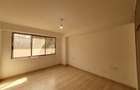4 Bed Apartment with En Suite at Parklands - 13